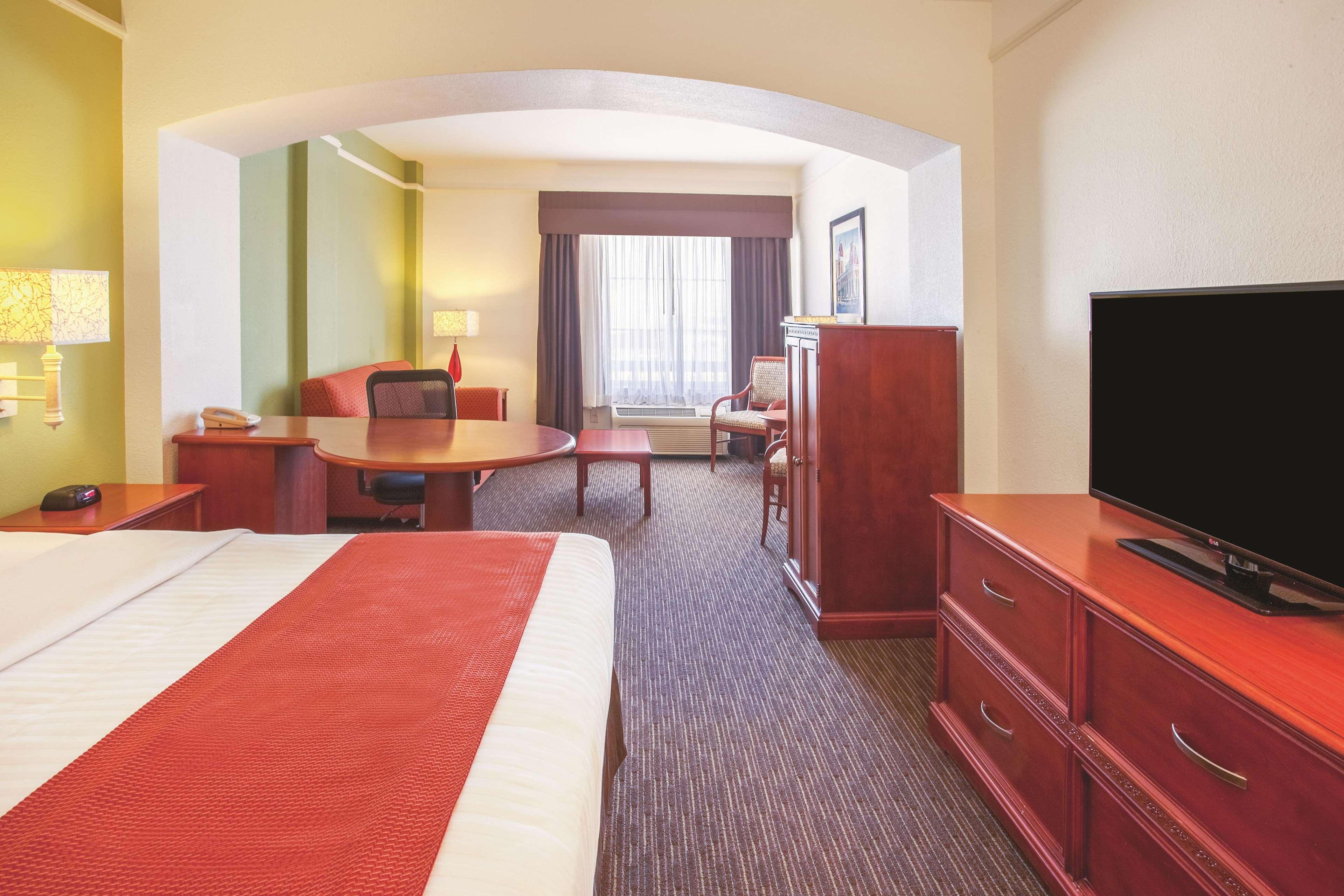 La Quinta By Wyndham Cd Juarez Near Us Consulate Hotell Eksteriør bilde